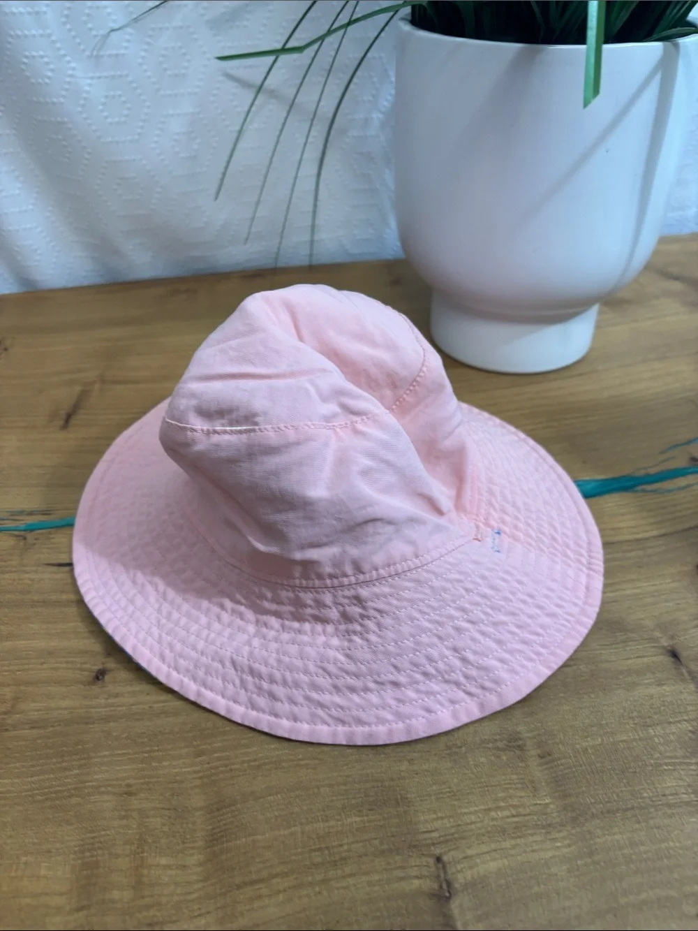 Patagonia kids Blue pink reversible Sun Hat
